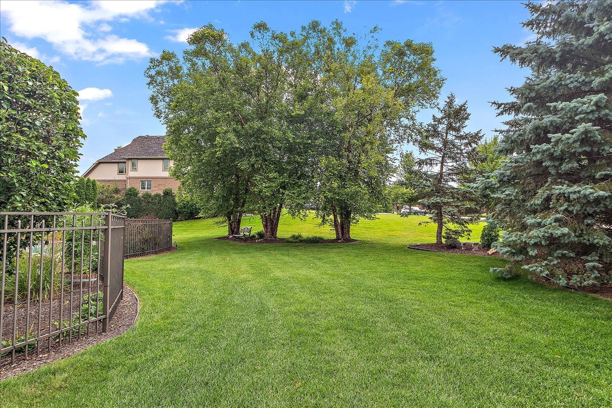 19909 Foxborough Drive, Mokena, IL 60448