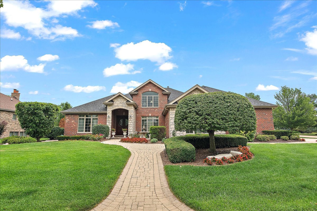 19909 Foxborough Drive, Mokena, IL 60448