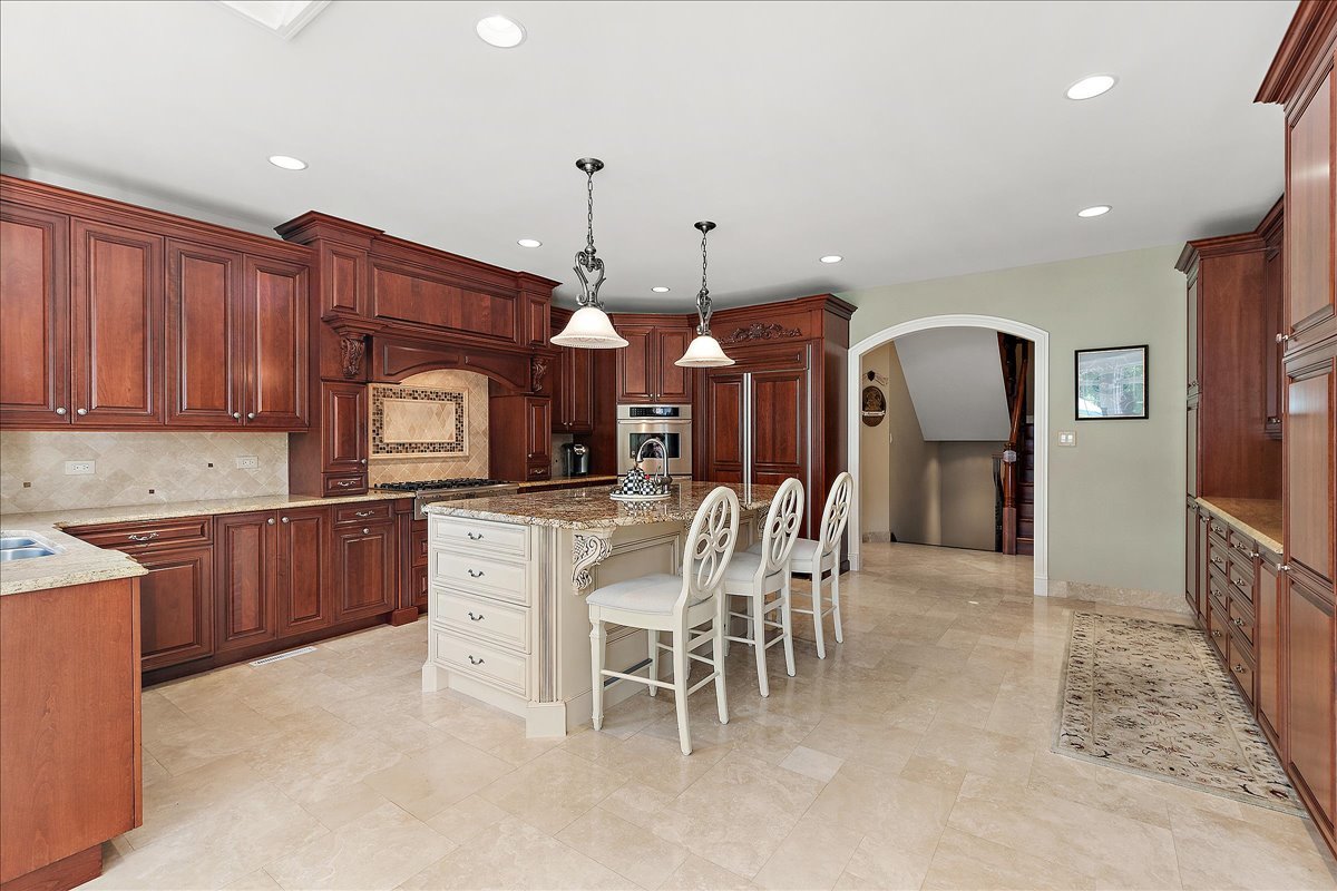 19909 Foxborough Drive, Mokena, IL 60448