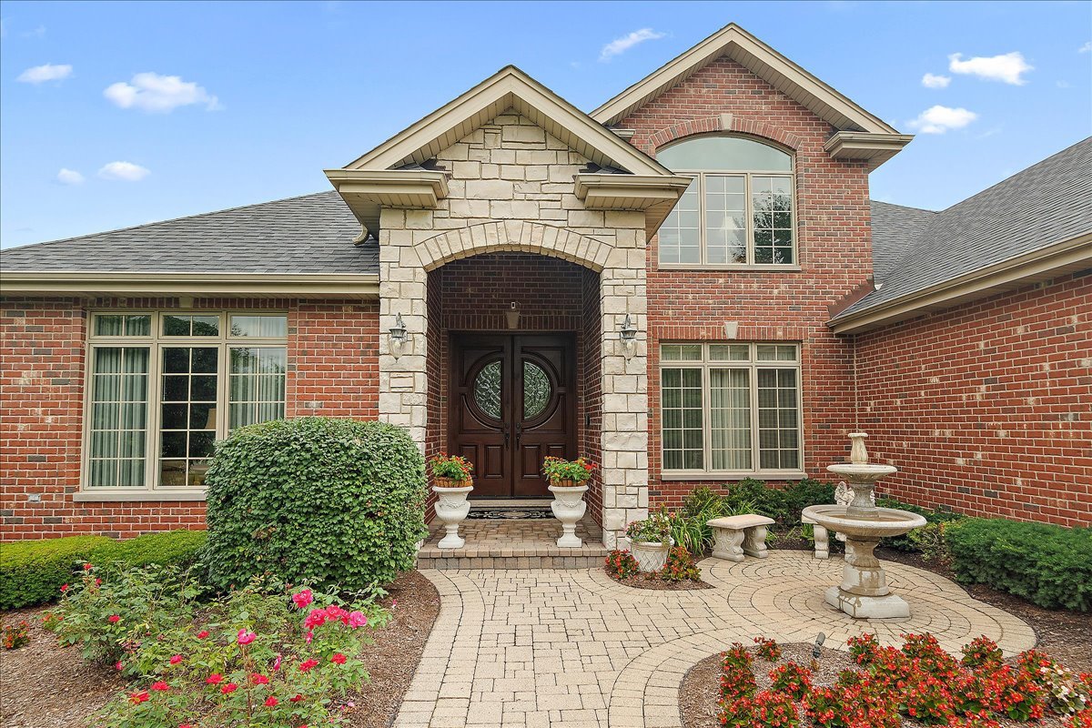 19909 Foxborough Drive, Mokena, IL 60448