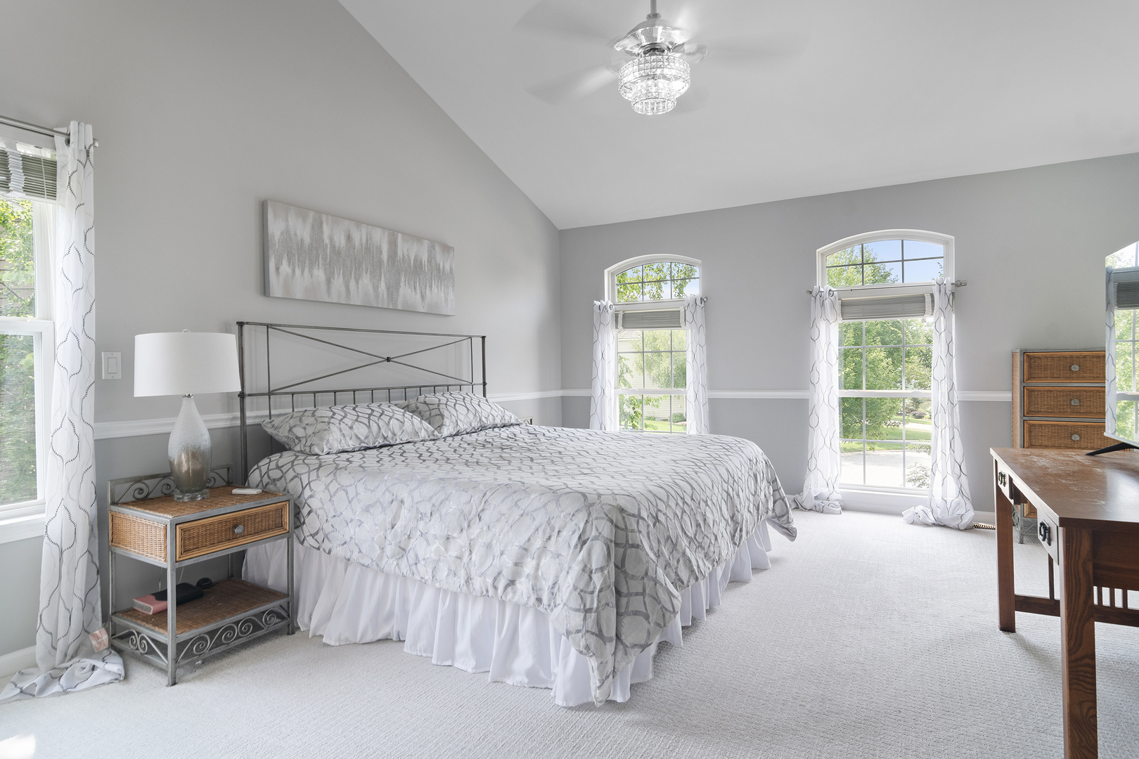 1342 N Wellington Court, Palatine, IL 60067