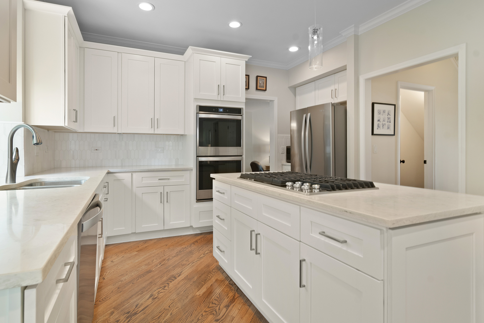 1342 N Wellington Court, Palatine, IL 60067