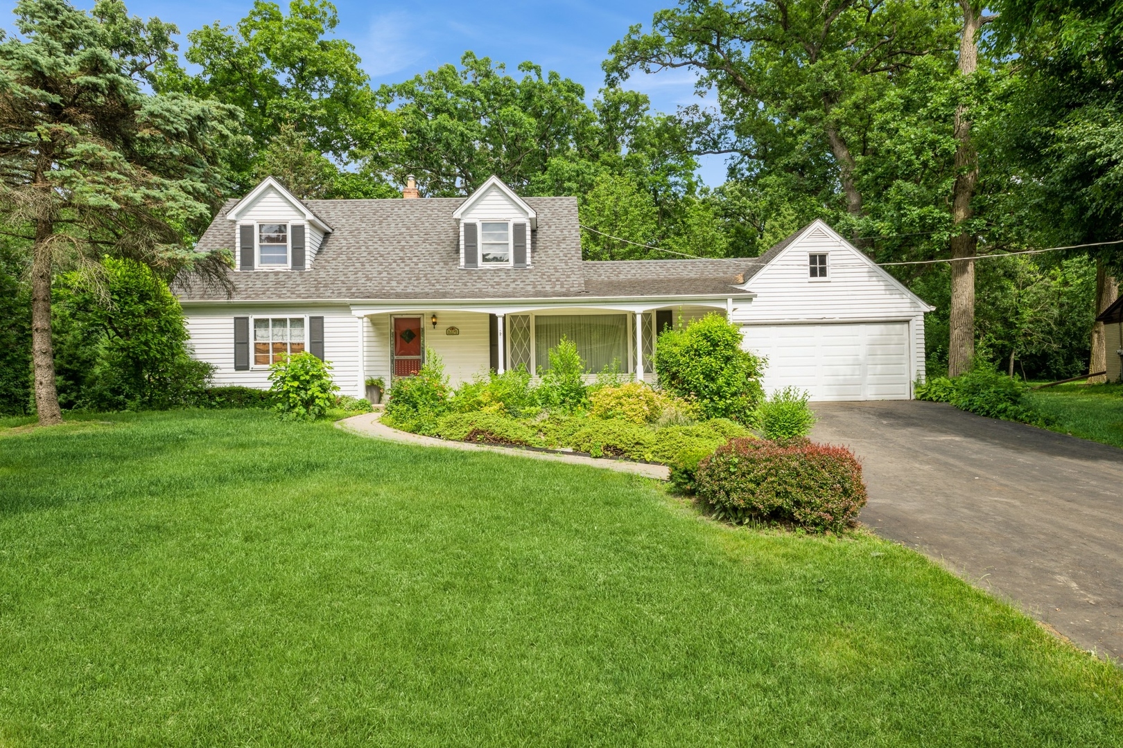4N051 Wood Dale Road, Addison, IL 60101