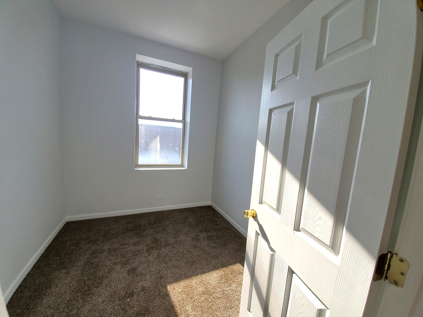 752 E 43rd Street #2E, Chicago, IL 60653