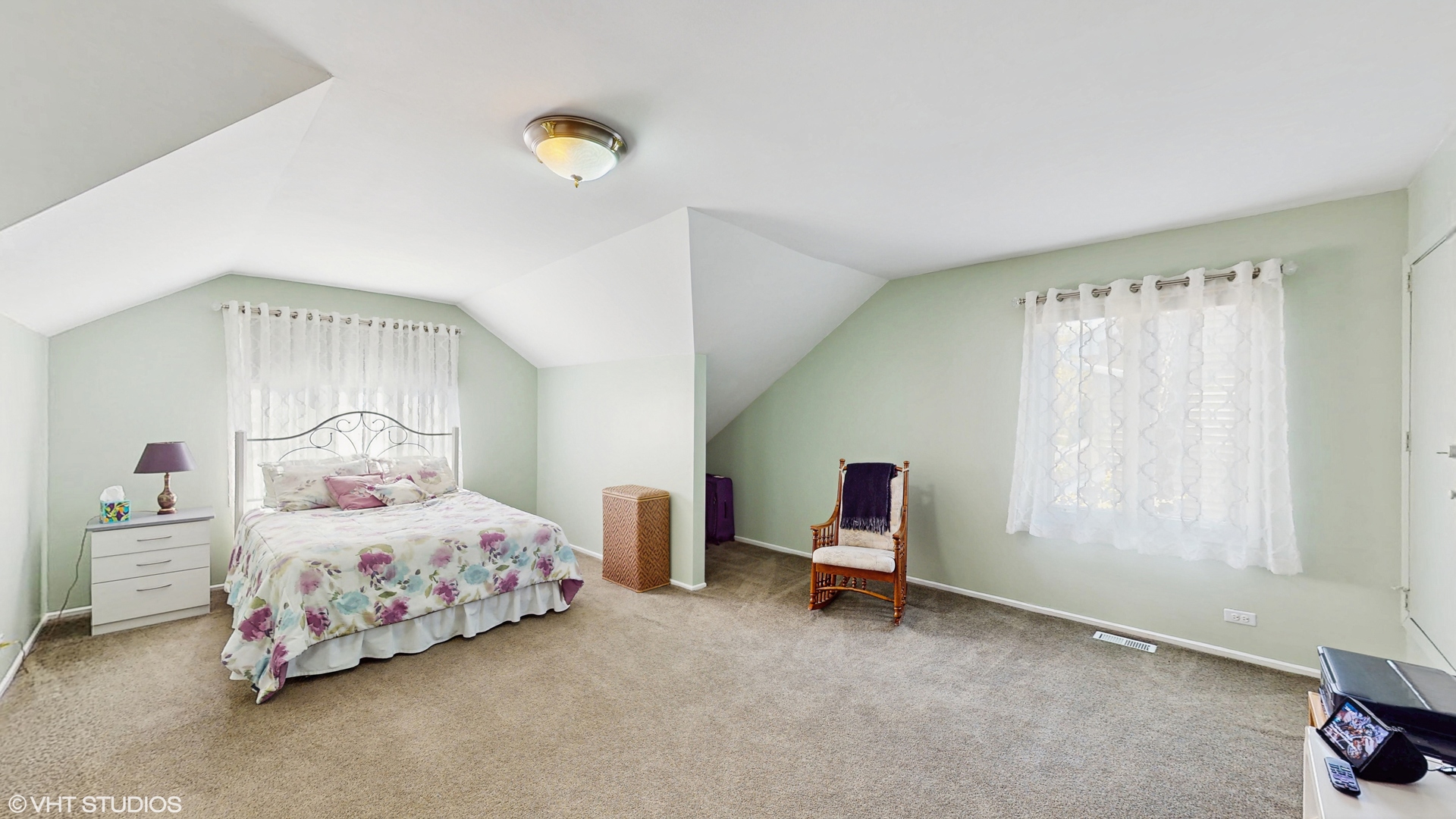 4445 Brittany Drive, Lisle, IL 60532
