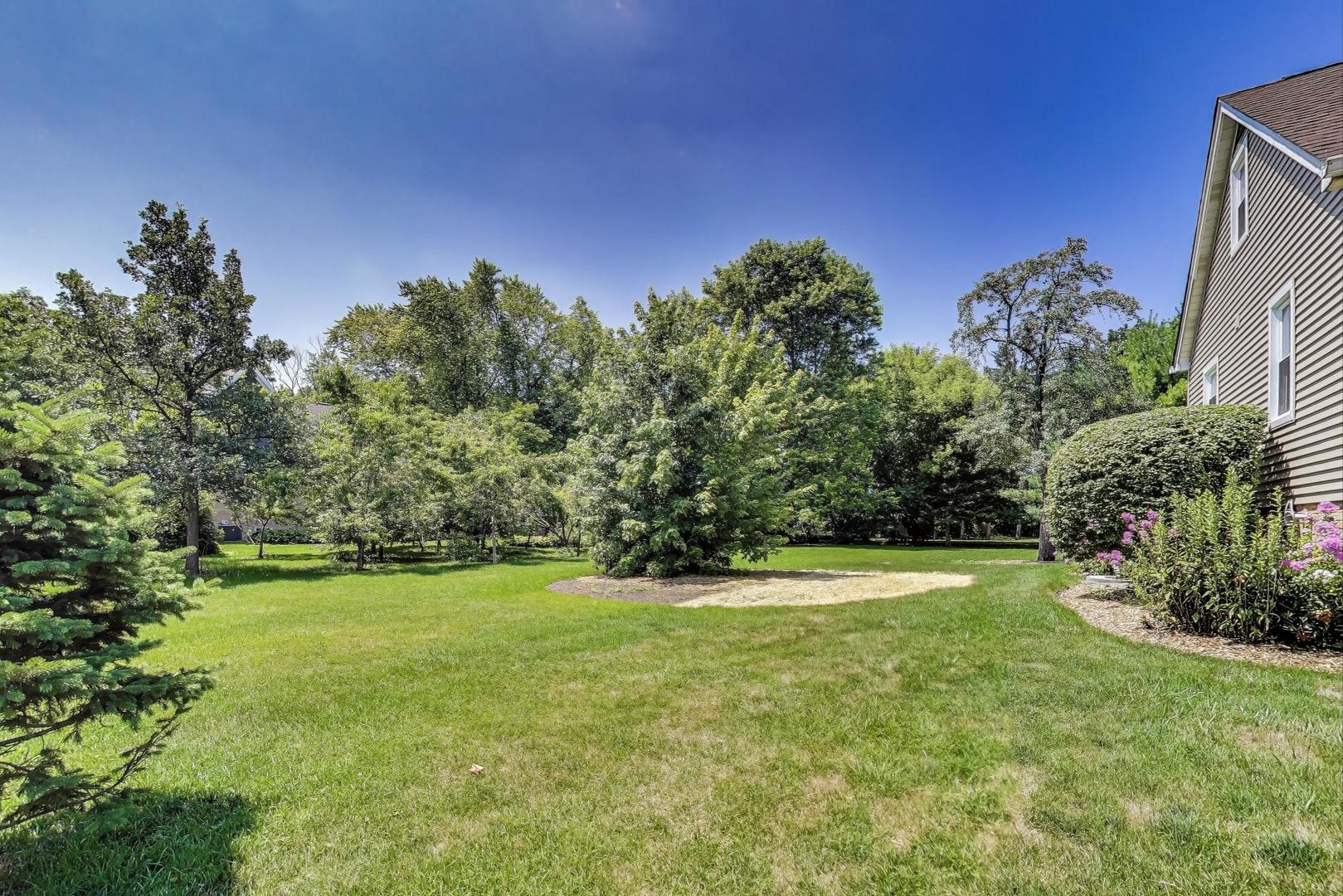 22118 N Prairie Road, Lincolnshire, IL 60069