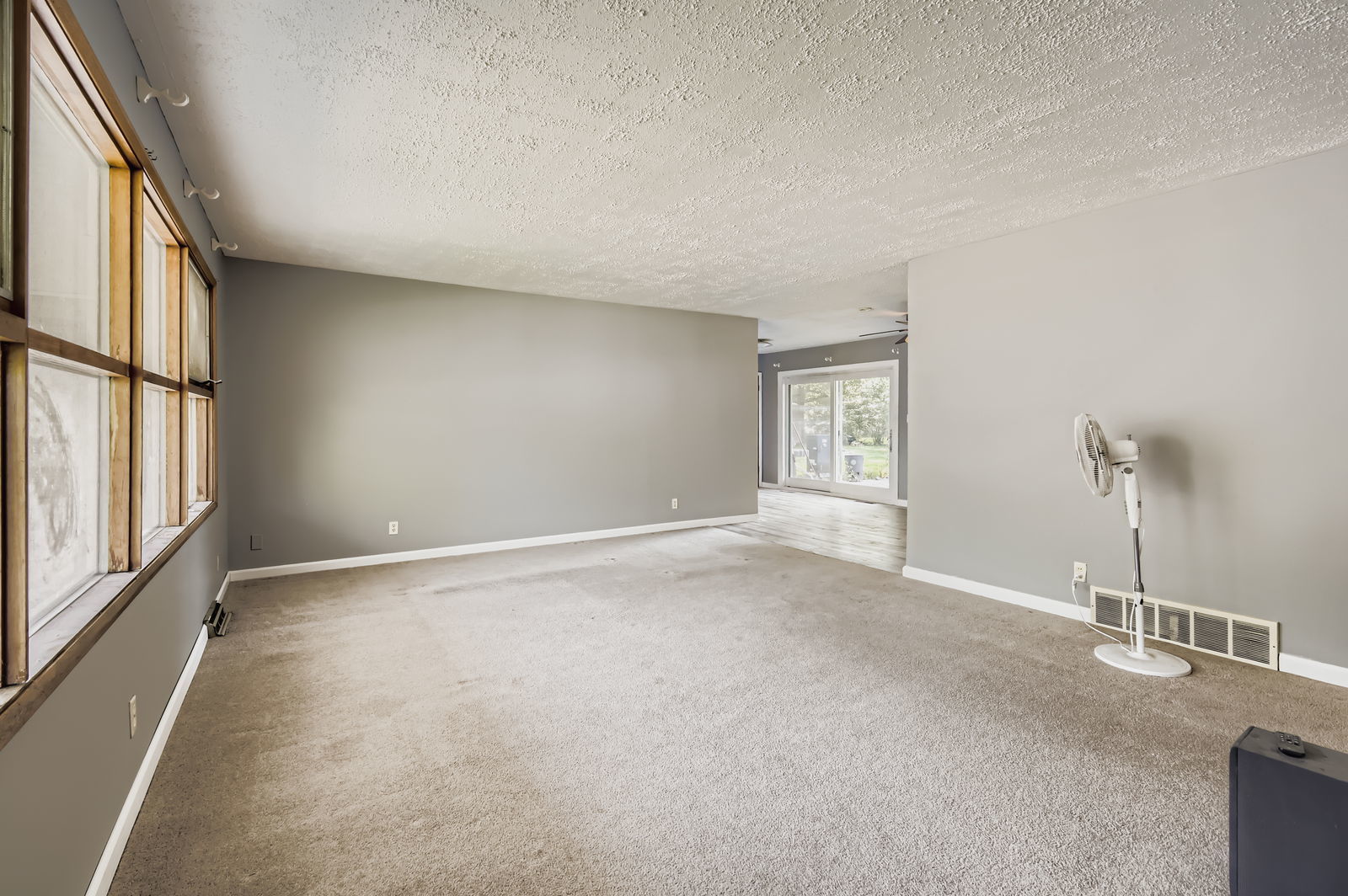 2222 Taylor Street, Joliet, IL 60435