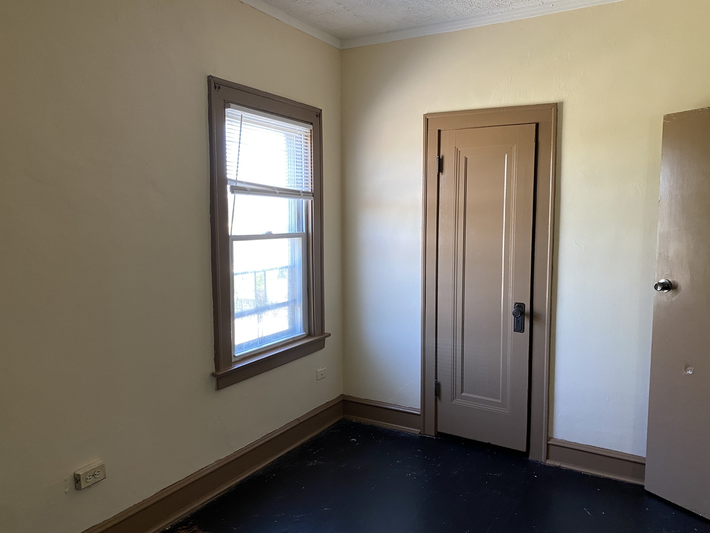 300 Waltham Street, Calumet City, IL 60409