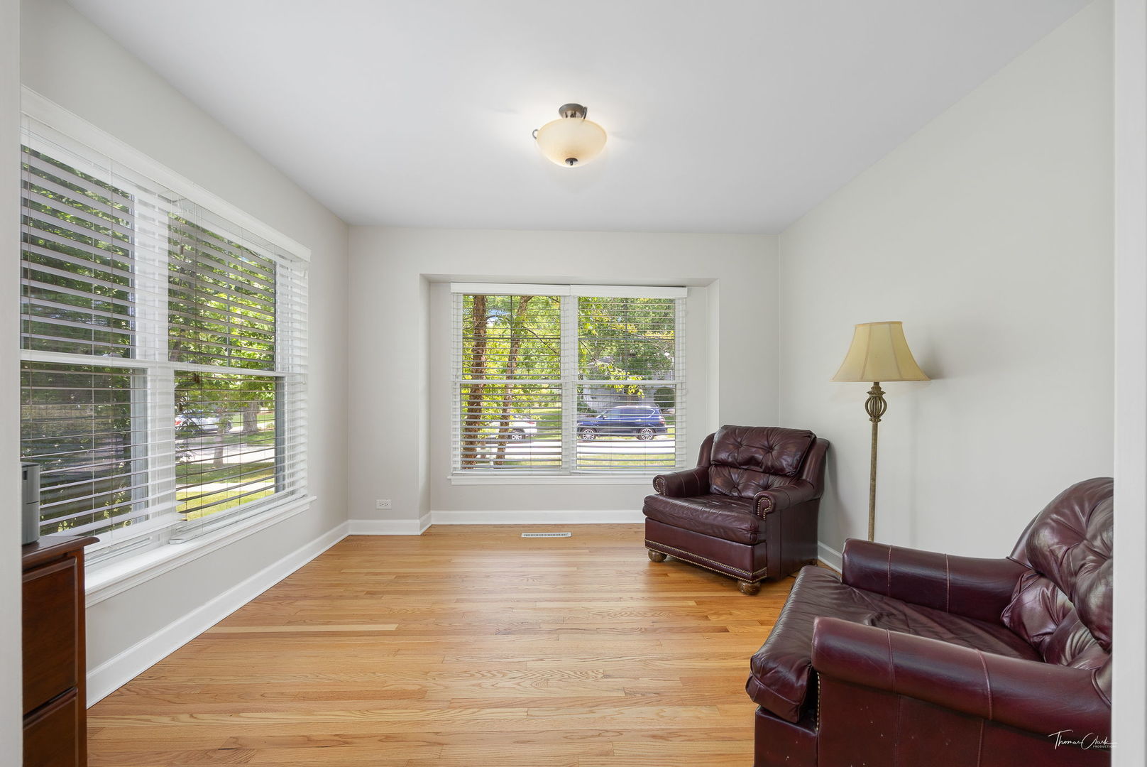 122 S Grant Street, Westmont, IL 60559
