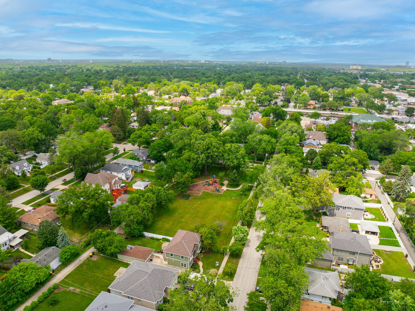 122 S Grant Street, Westmont, IL 60559