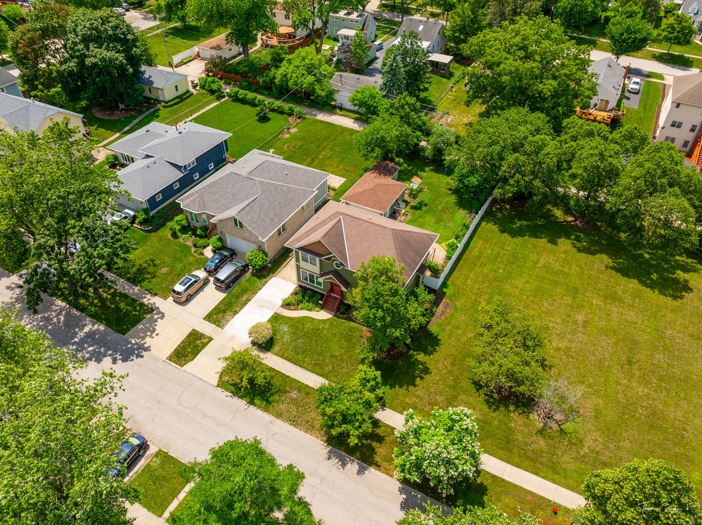 122 S Grant Street, Westmont, IL 60559