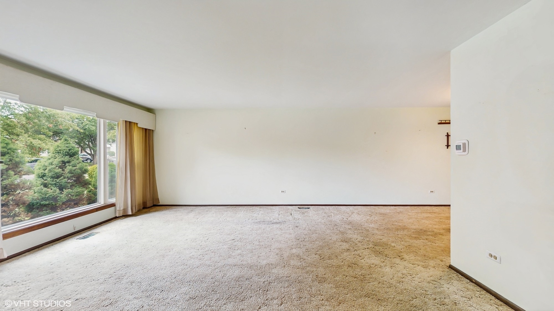 959 S Fern Avenue, Elmhurst, IL 60126