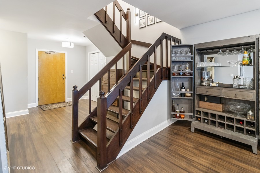 1401 Burr Oak Road #312B, Hinsdale, IL 60521