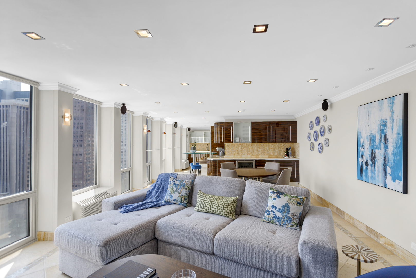 111 E Chestnut Street #24C, Chicago, IL 60611