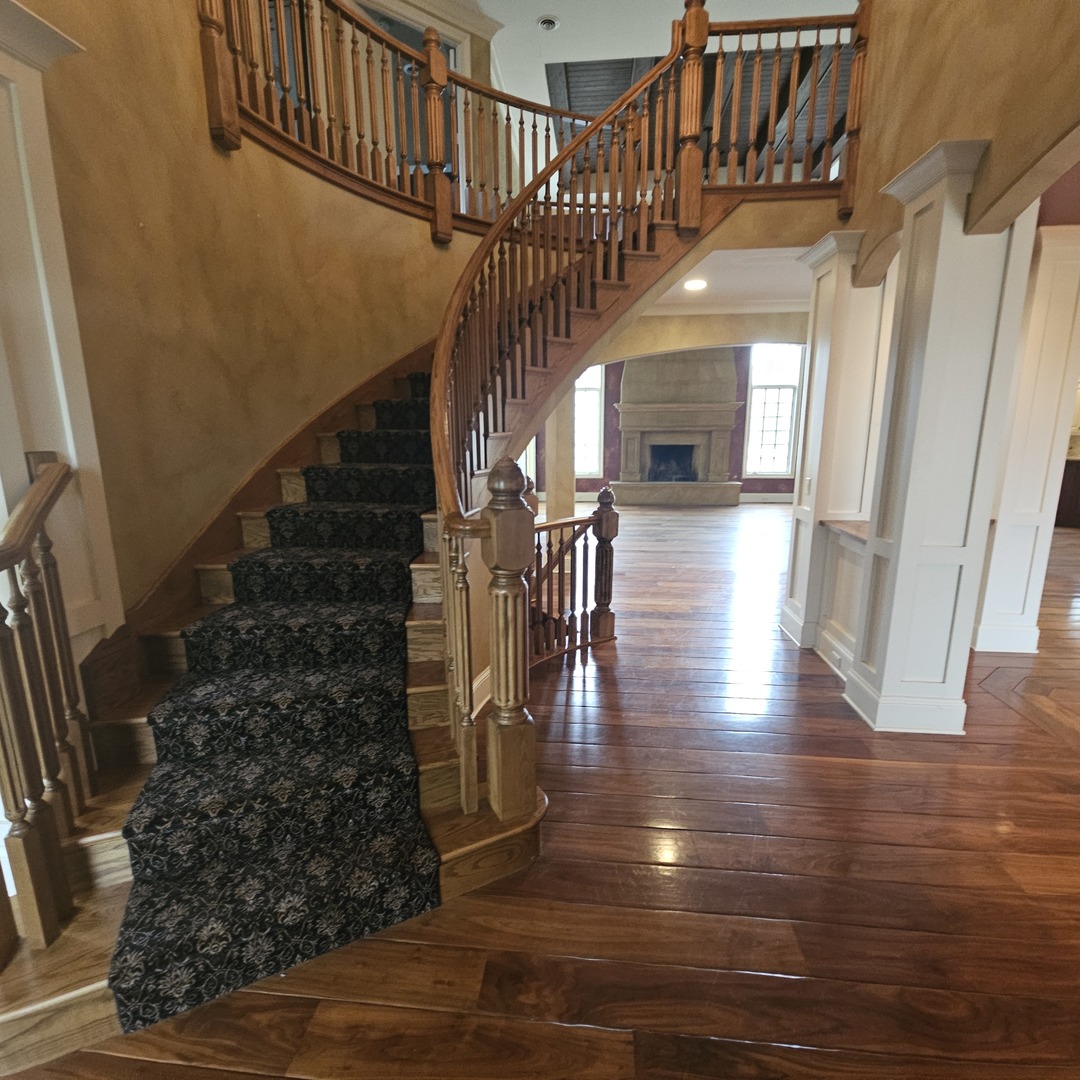 9065 Edinburgh Court, Lakewood, IL 60014
