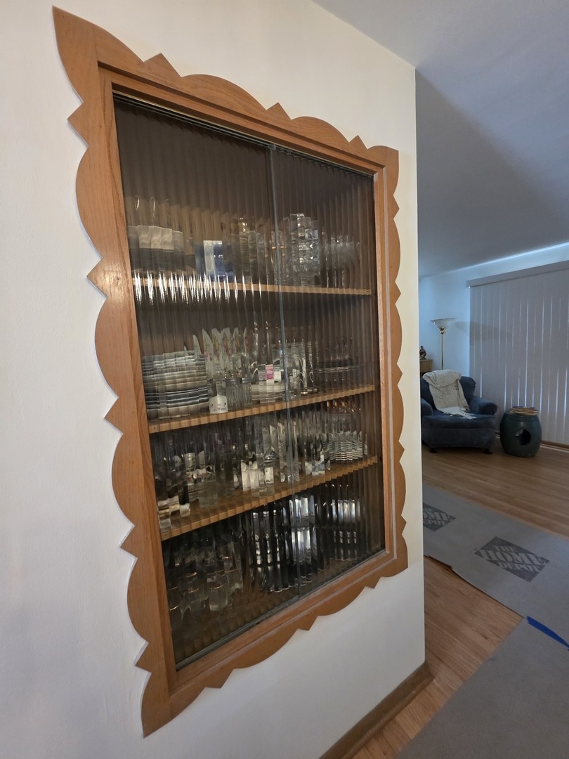 6124 W Berteau Avenue, Chicago, IL 60634