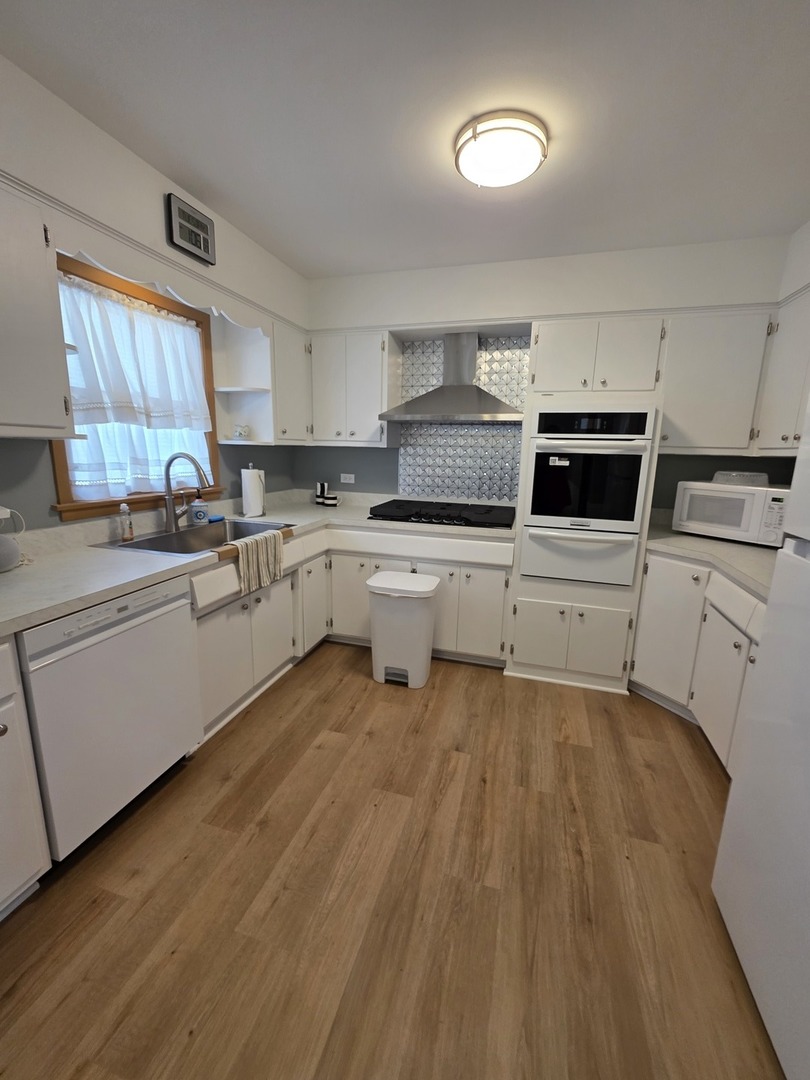 6124 W Berteau Avenue, Chicago, IL 60634