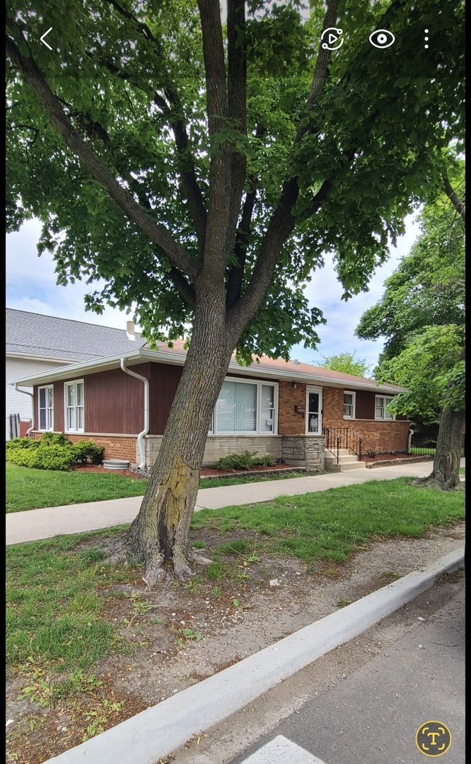 6124 W Berteau Avenue, Chicago, IL 60634