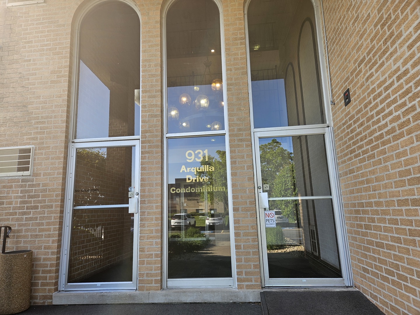 931 W Arquilla Drive #415, Glenwood, IL 60425
