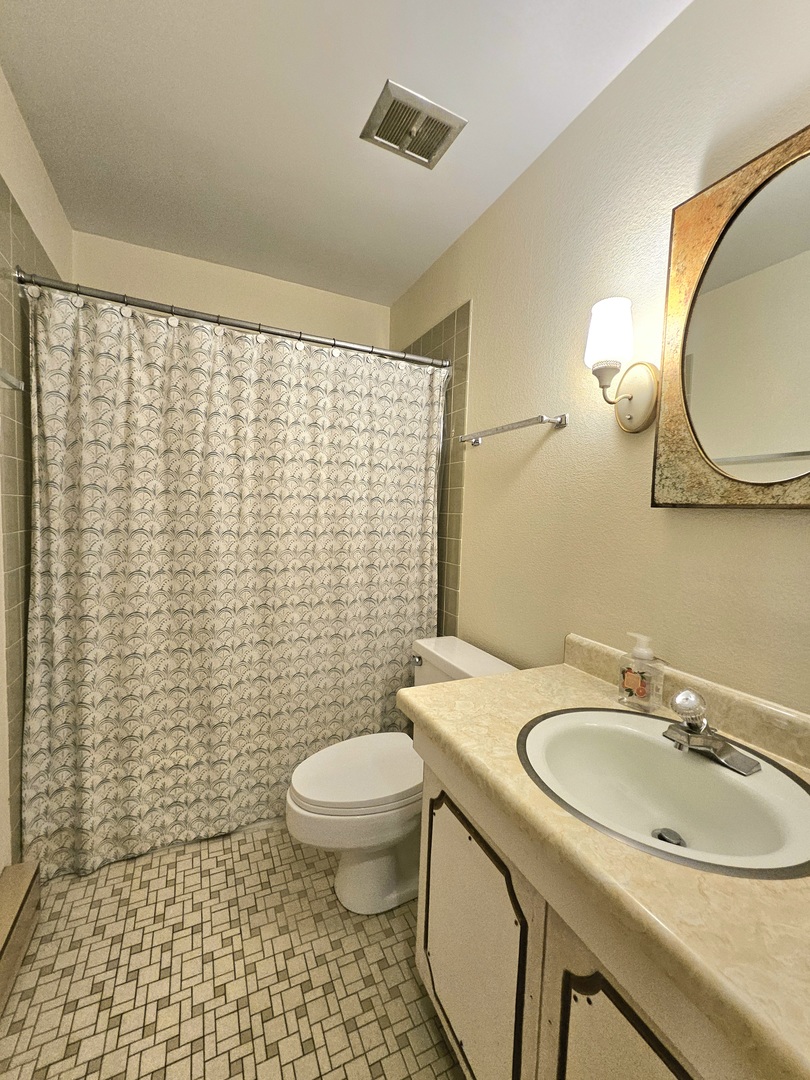931 W Arquilla Drive #415, Glenwood, IL 60425