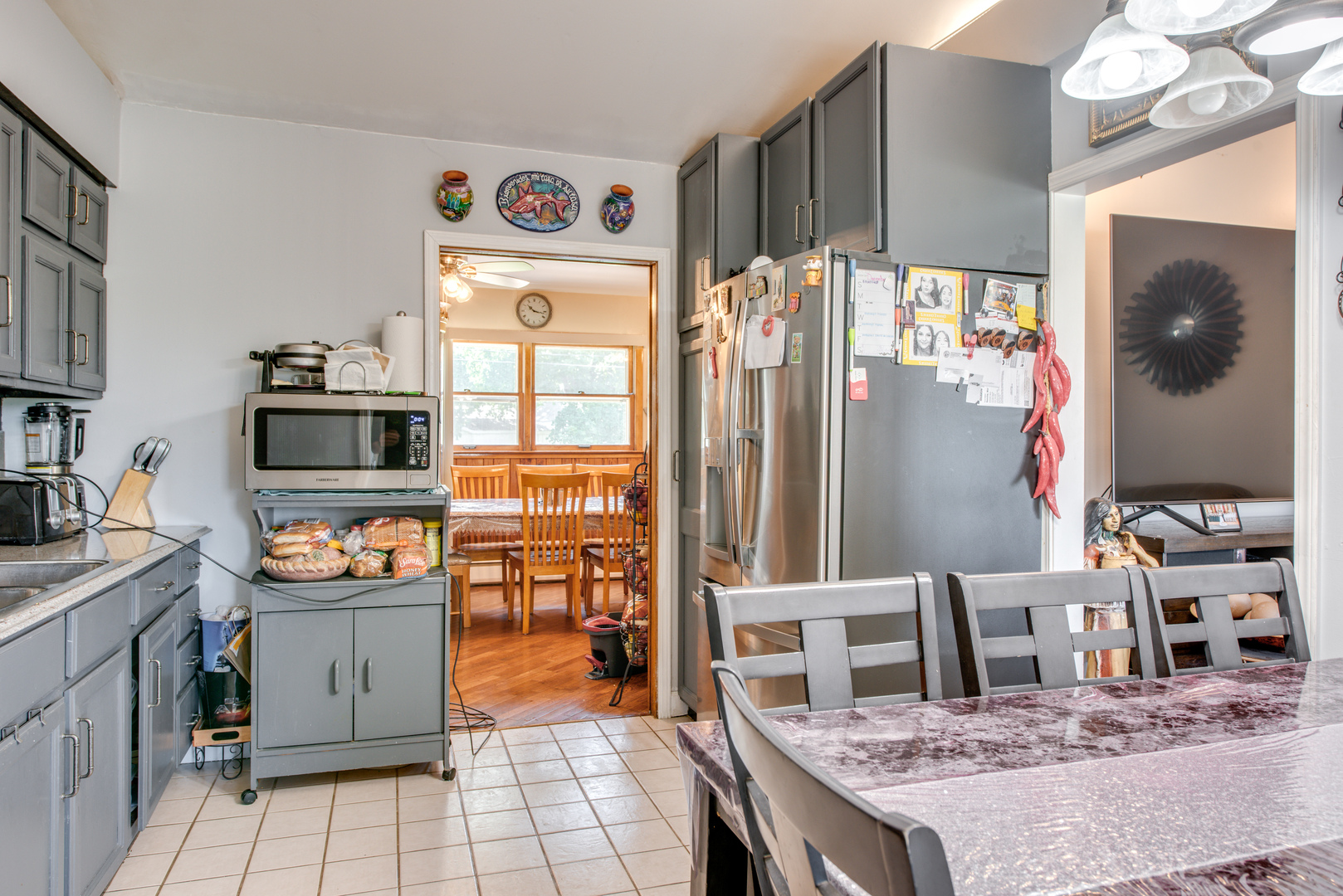 2105 Caton Farm Road, Crest Hill, IL 60403