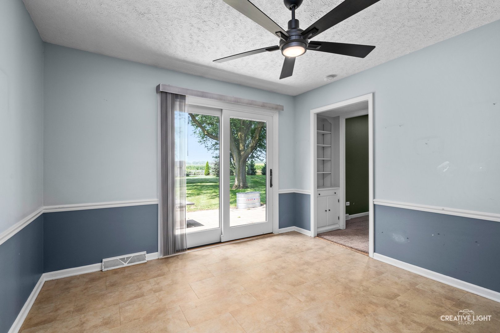 1S040 Donny Hill Road, Elburn, IL 60119