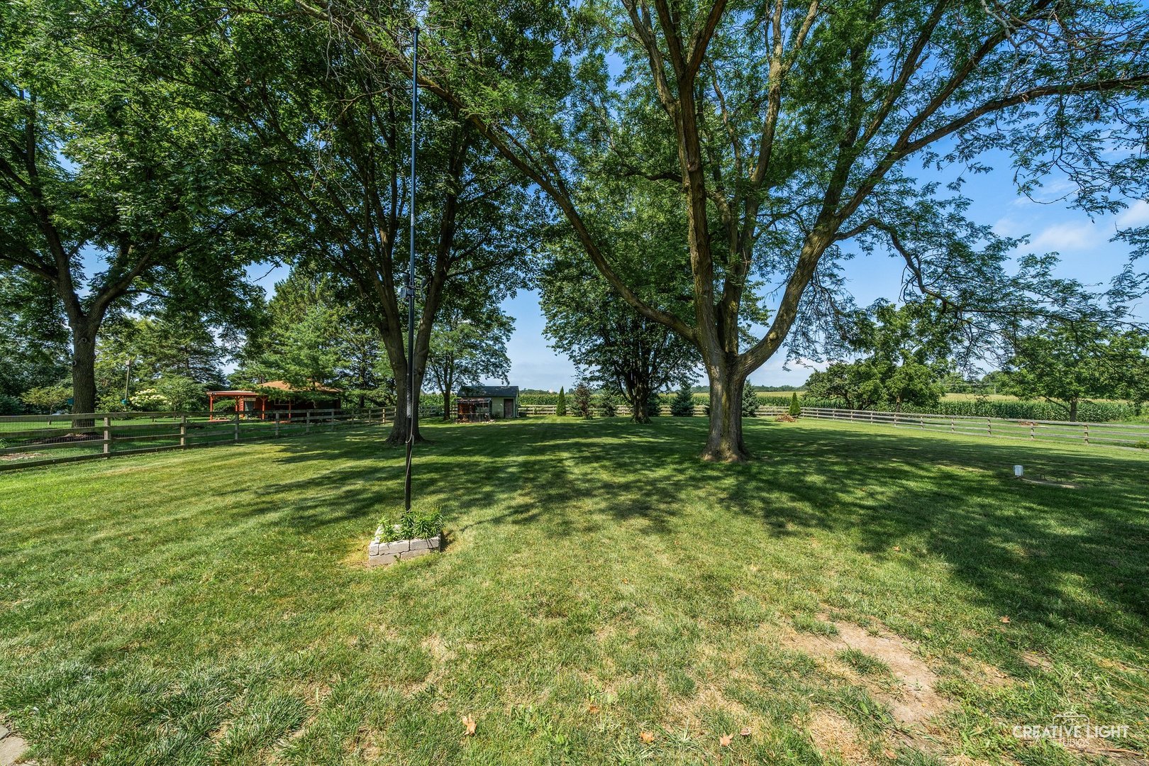 1S040 Donny Hill Road, Elburn, IL 60119