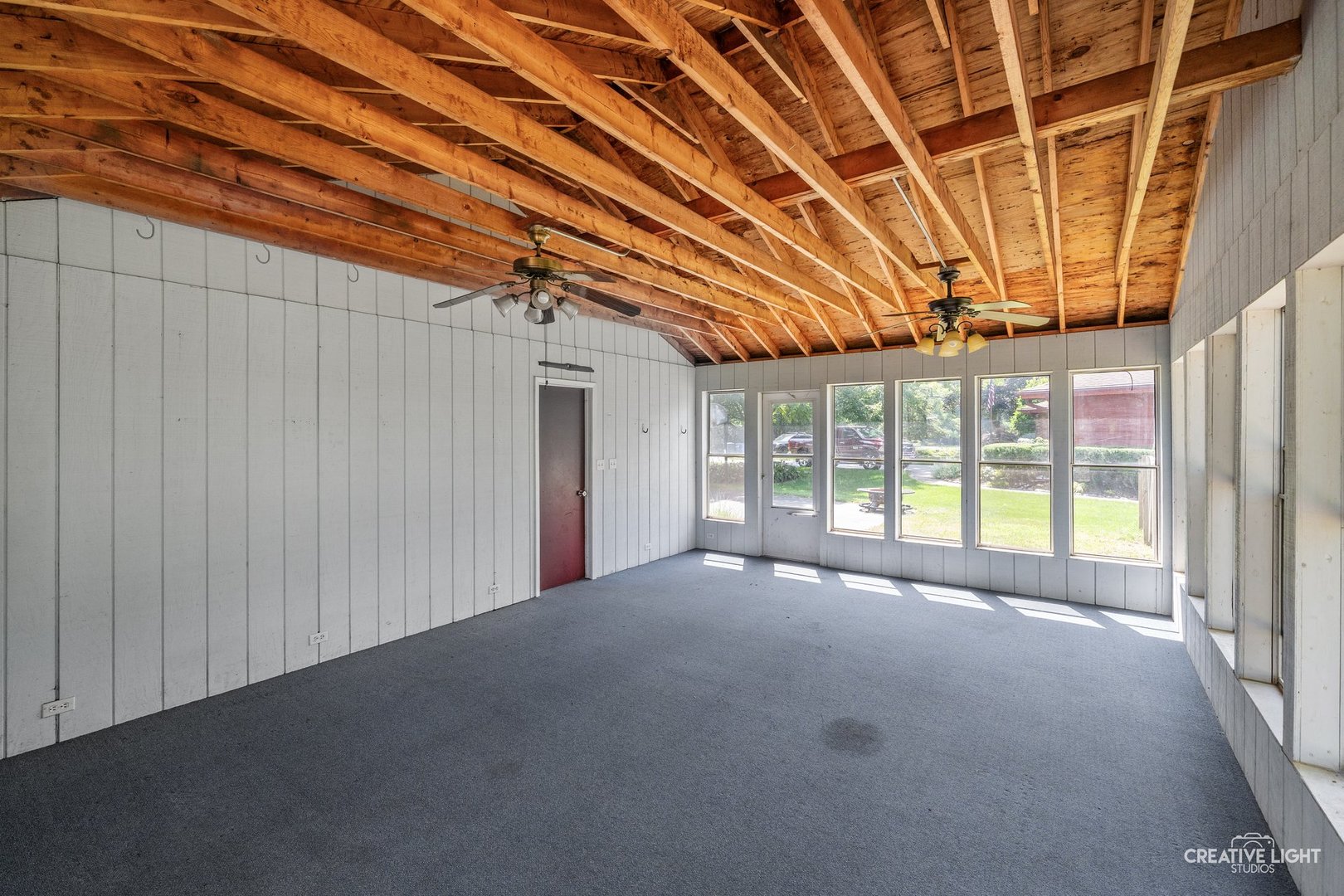 1S040 Donny Hill Road, Elburn, IL 60119