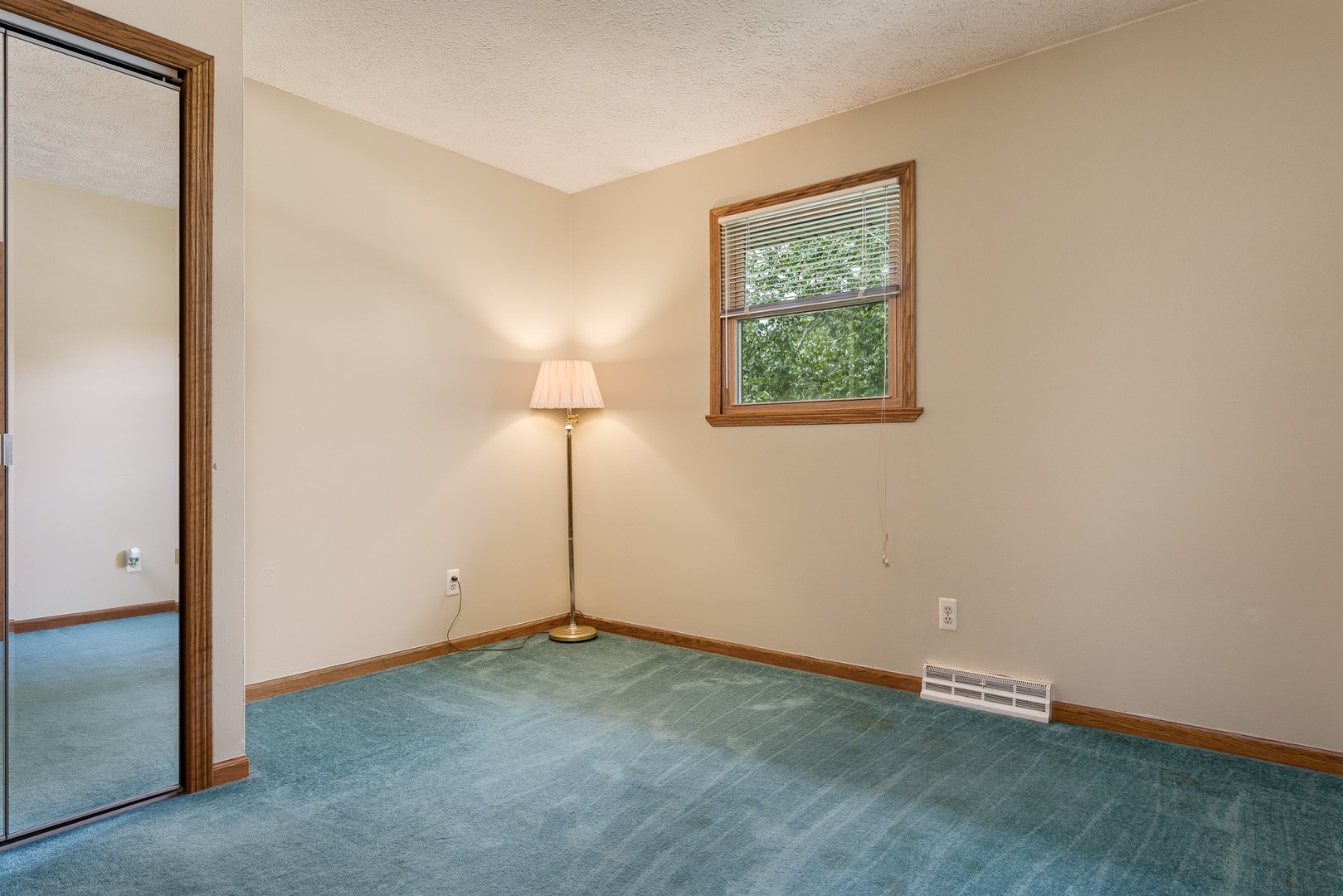 11305 Bertram Road, Machesney Park, IL 61115