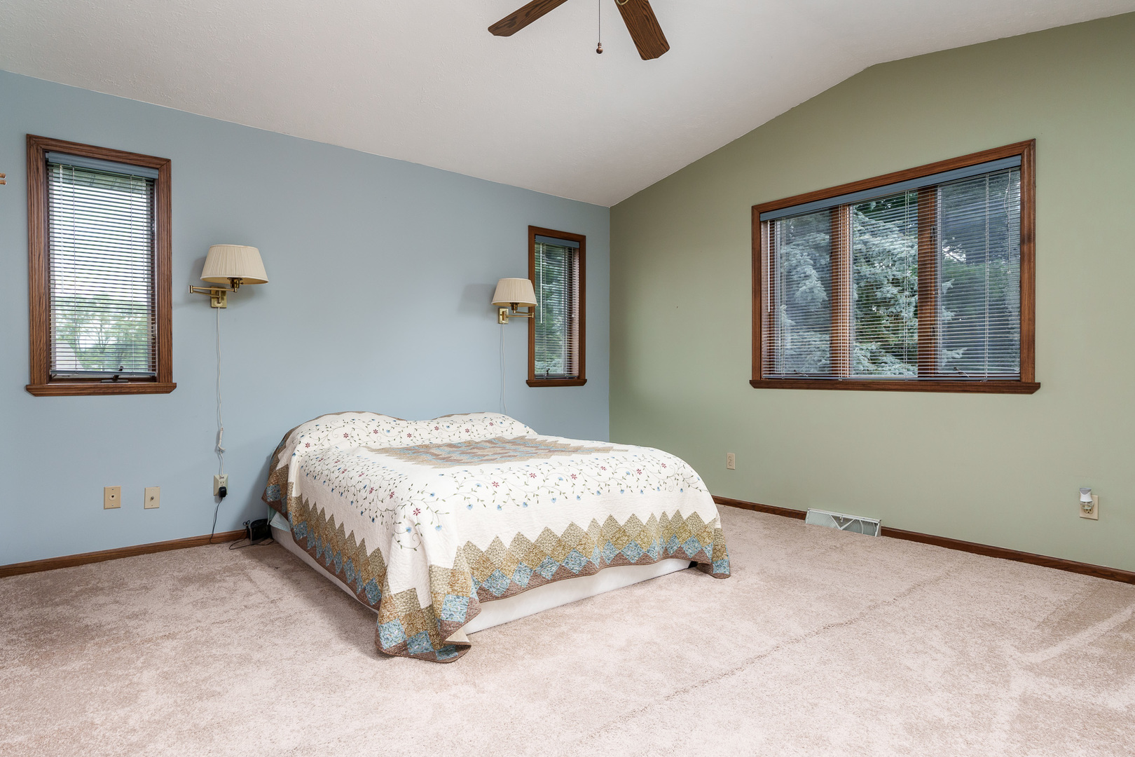11305 Bertram Road, Machesney Park, IL 61115