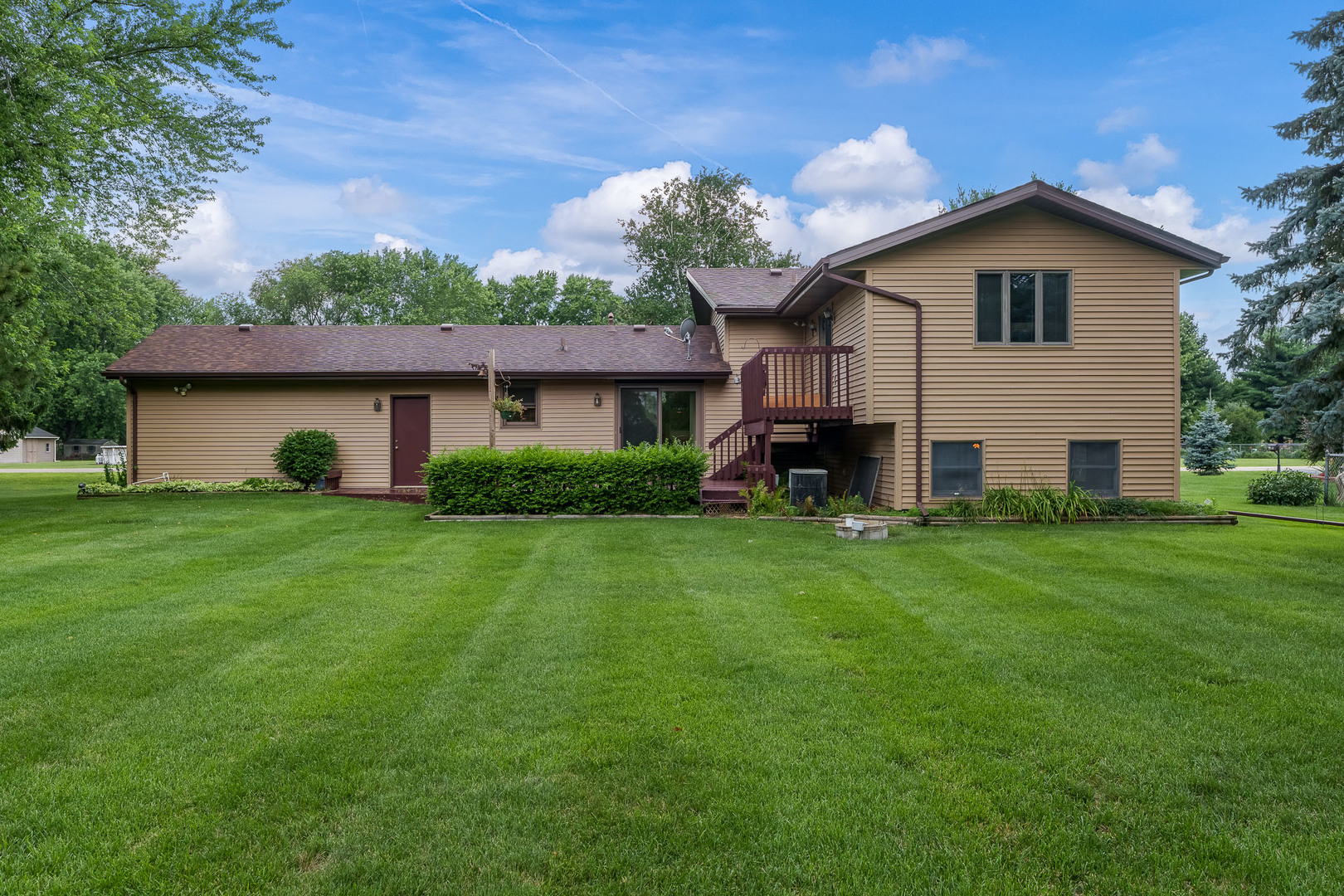 11305 Bertram Road, Machesney Park, IL 61115