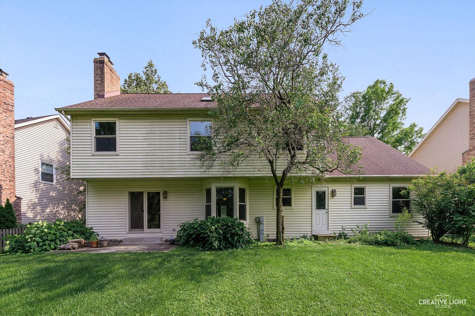 35 Venetian Way, Wheaton, IL 60189