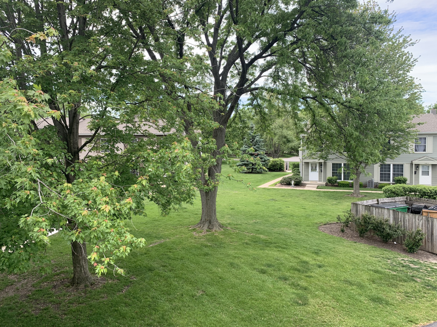 1678 Trowbridge Court #A, Wheaton, IL 60189