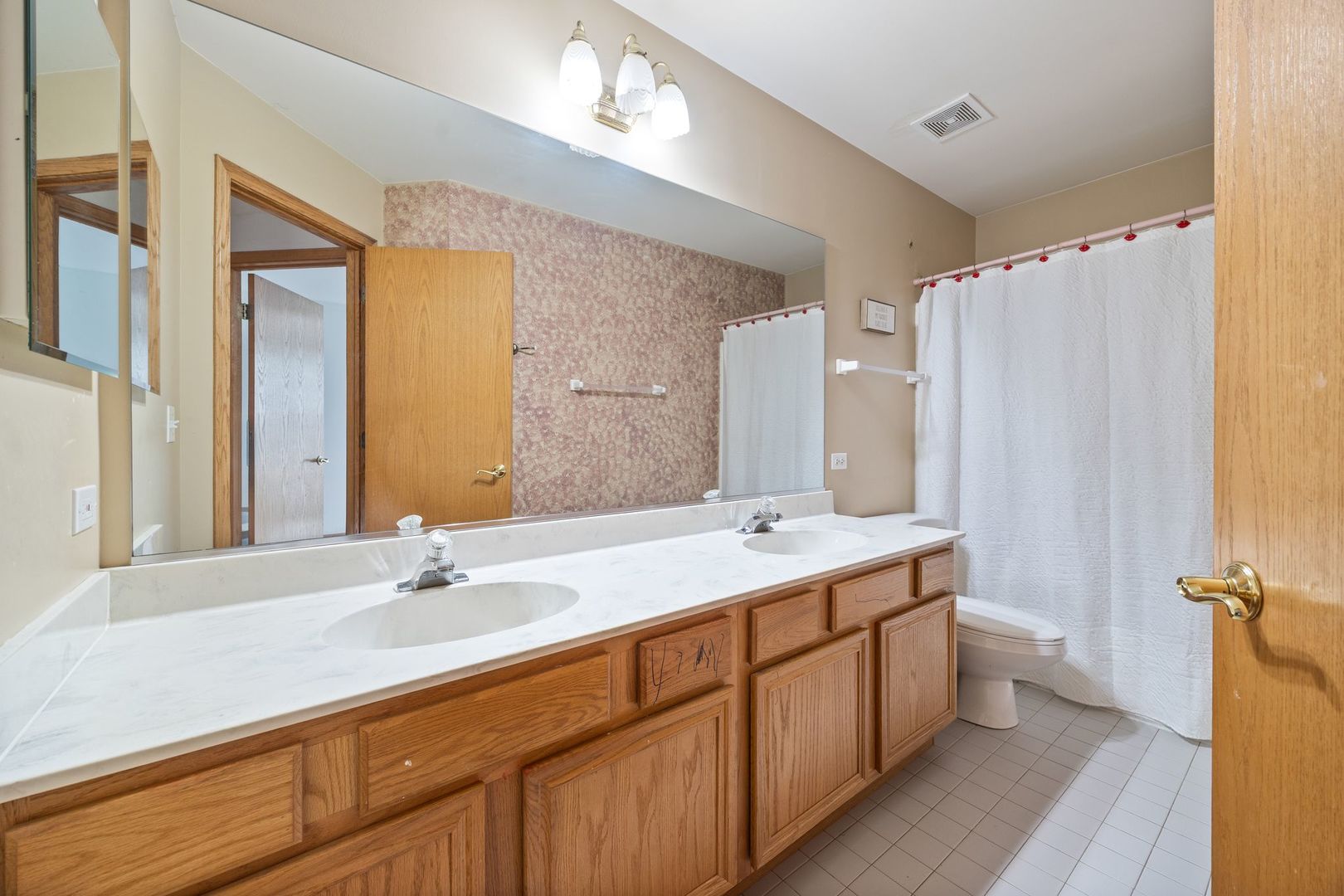 1669 Pinnacle Court, Aurora, IL 60502