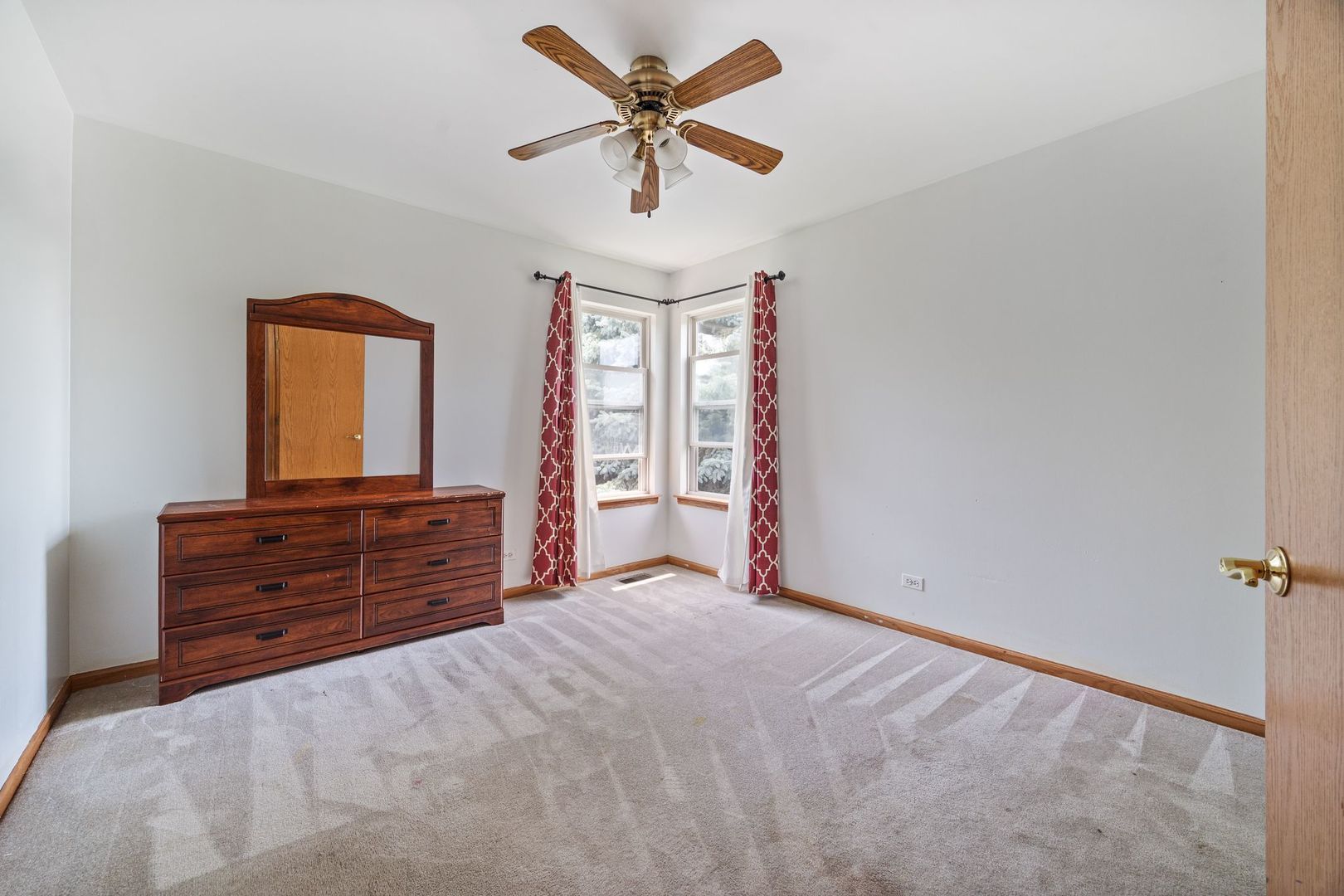 1669 Pinnacle Court, Aurora, IL 60502