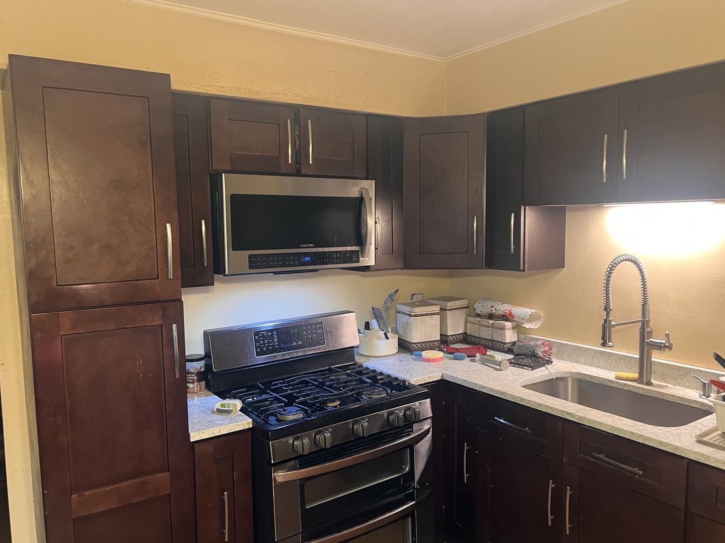 5301 Imperial Drive, Richton Park, IL 60471