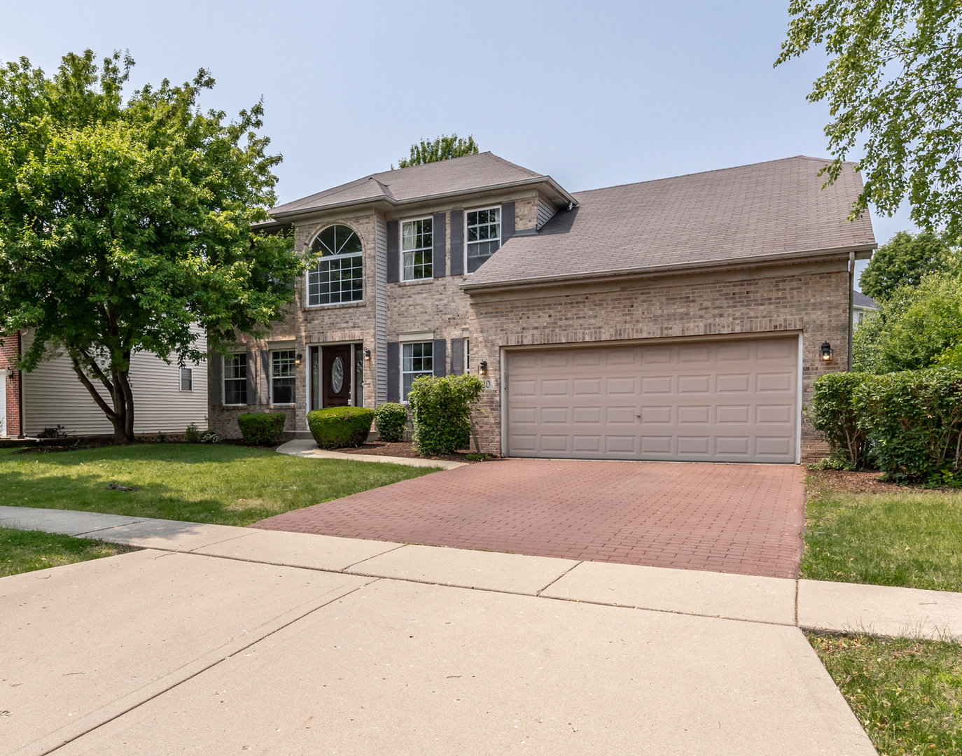 520 Carriage Way, South Elgin, IL 60177