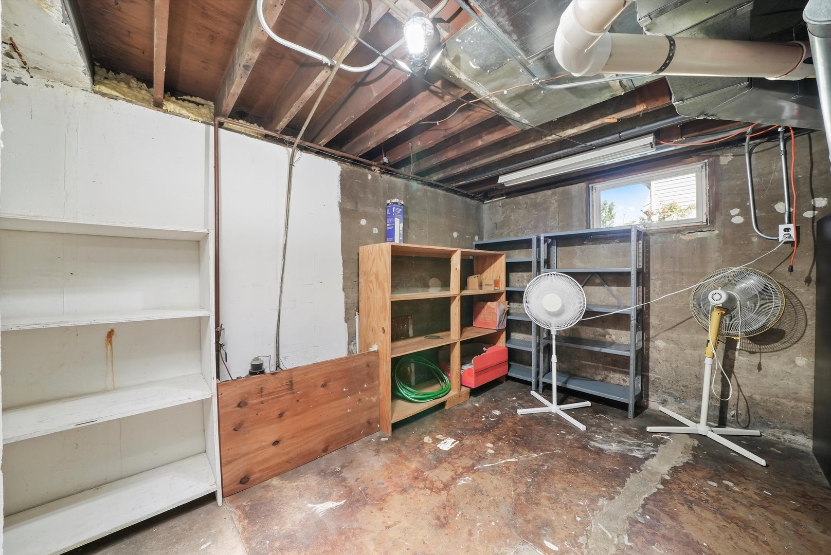 330 3rd Street, Libertyville, IL 60048