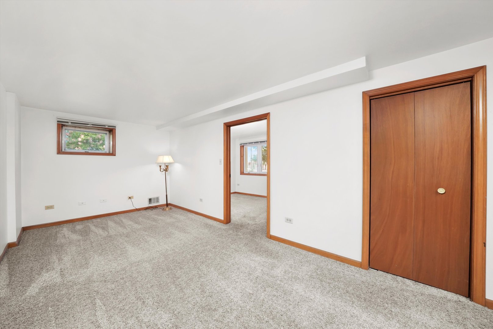 330 3rd Street, Libertyville, IL 60048