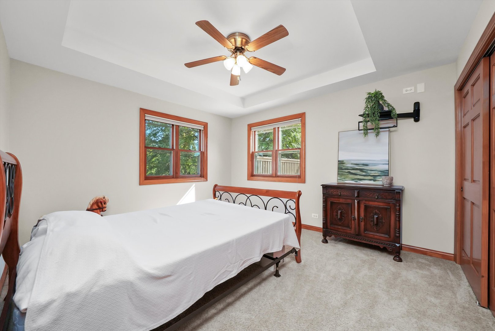 330 3rd Street, Libertyville, IL 60048