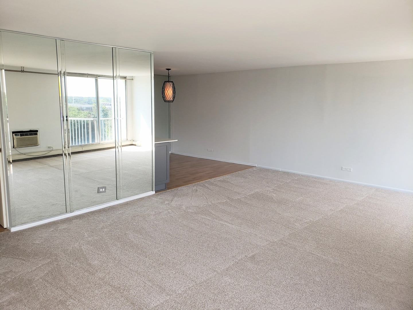 40 N TOWER Road #5B, Oak Brook, IL 60523