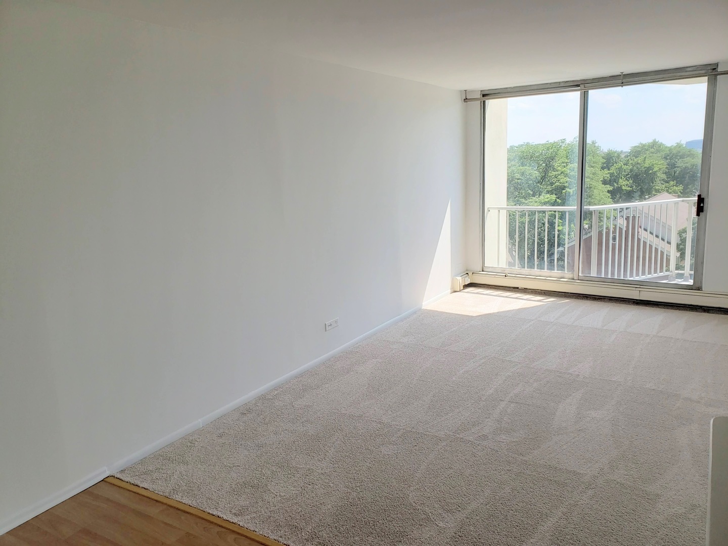 40 N TOWER Road #5B, Oak Brook, IL 60523