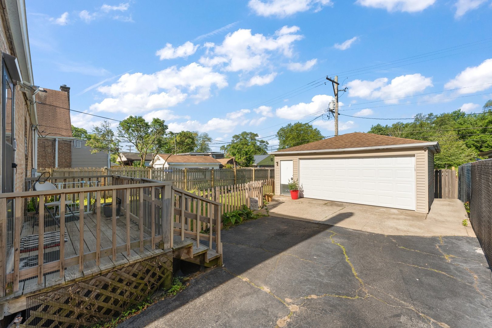 1678 State Line Road, Calumet City, IL 60409