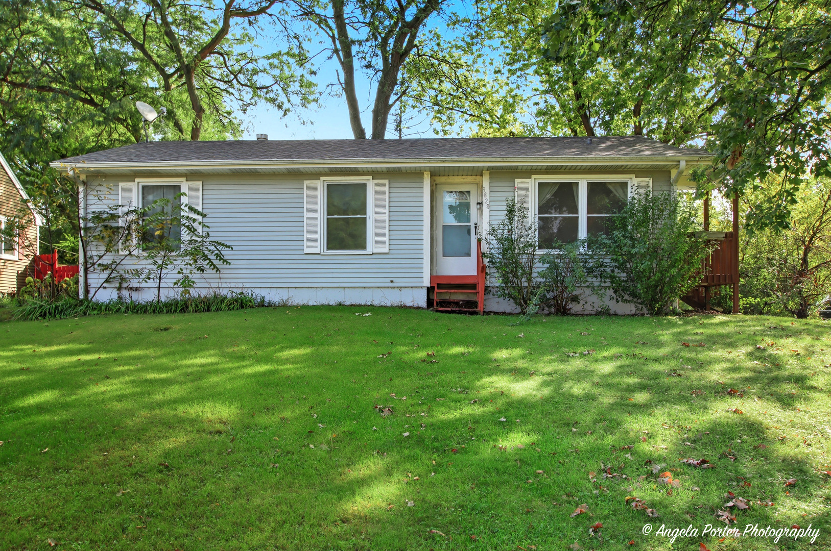 3828 EASTWAY Drive, Island Lake, IL 60042