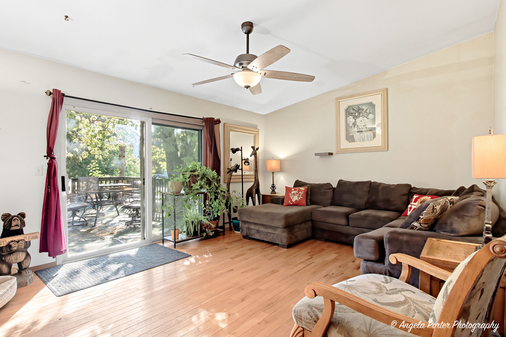 3828 EASTWAY Drive, Island Lake, IL 60042