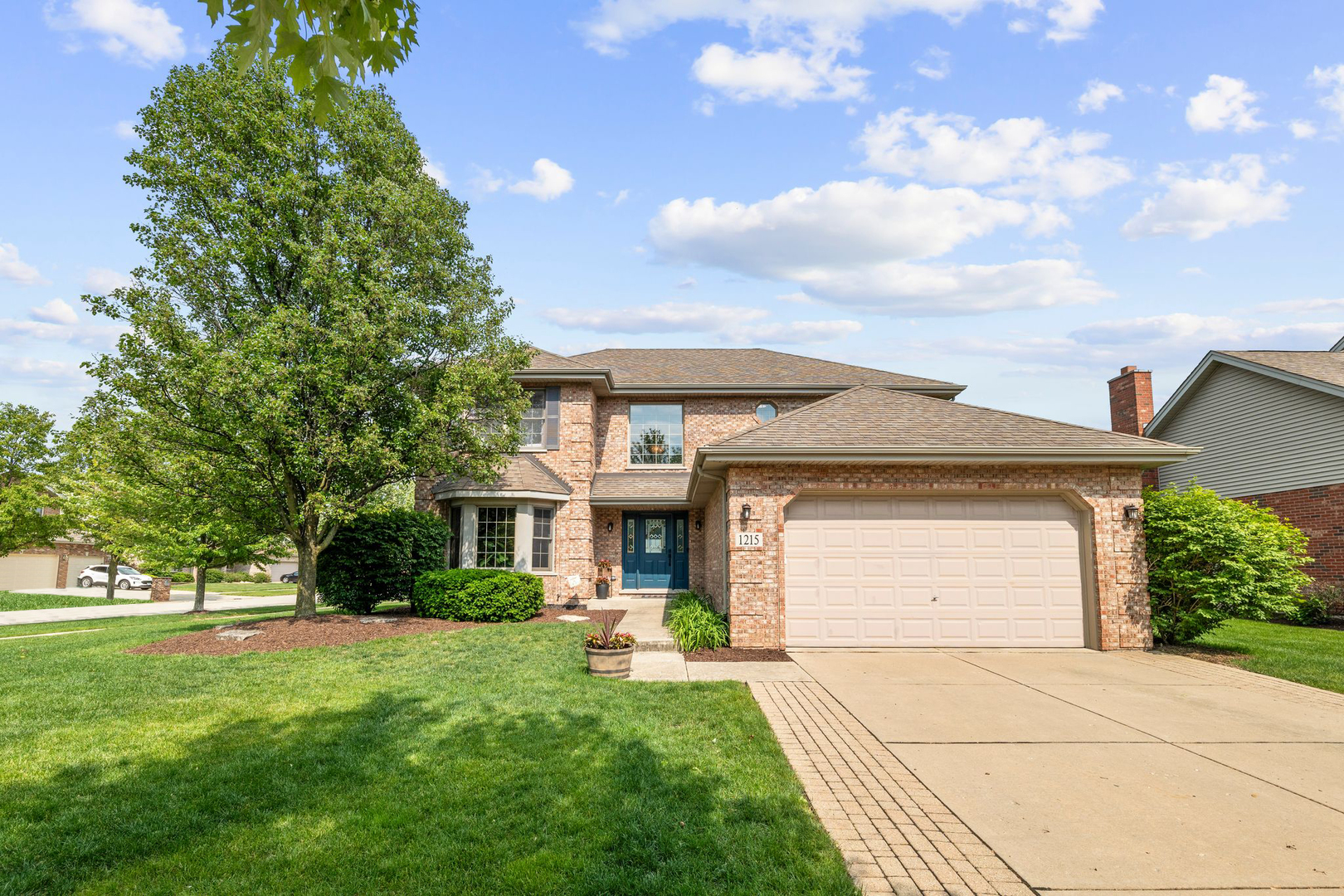 1215 Pendleton Drive, Lemont, IL 60439