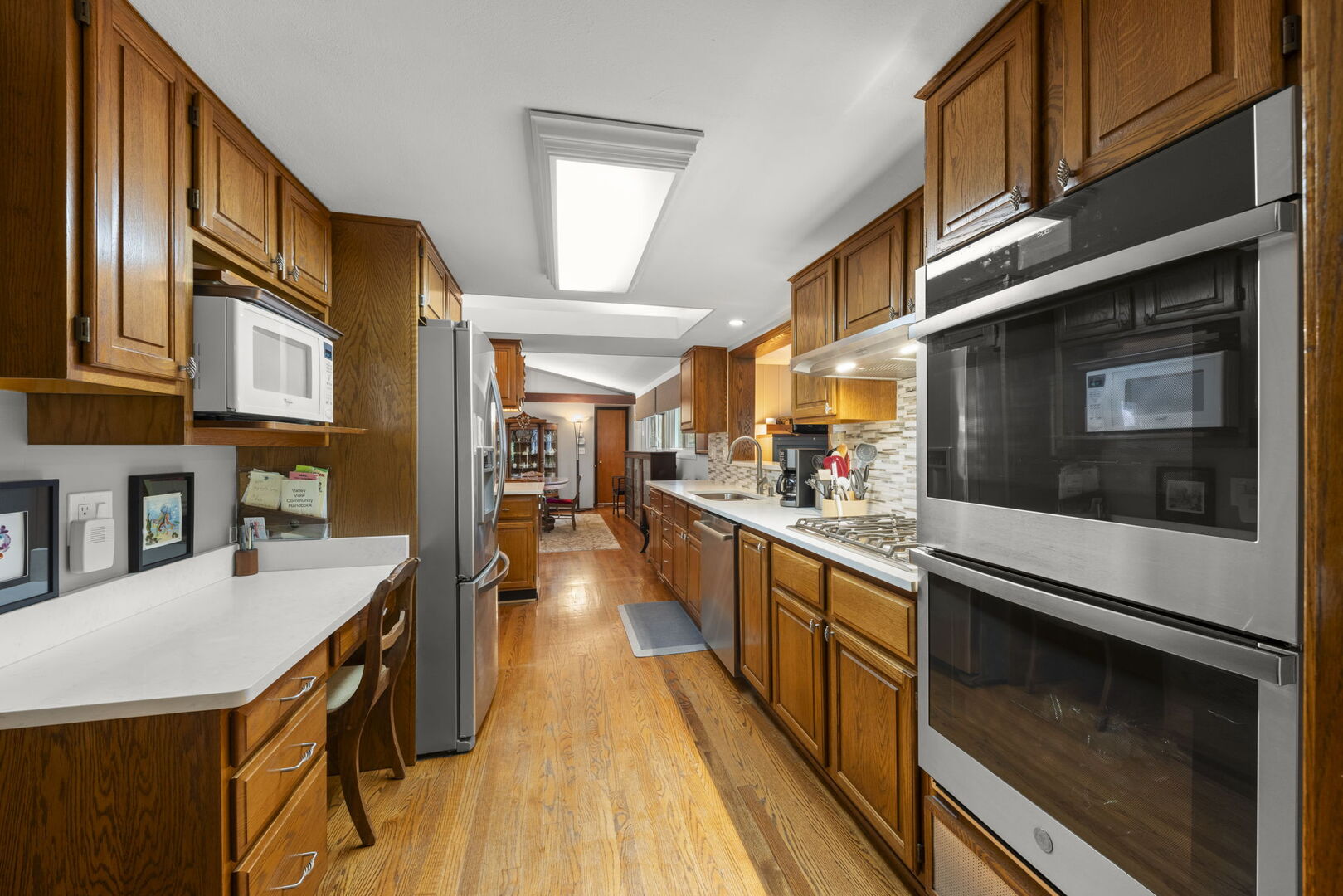 22w300 Arbor Lane, Glen Ellyn, IL 60137