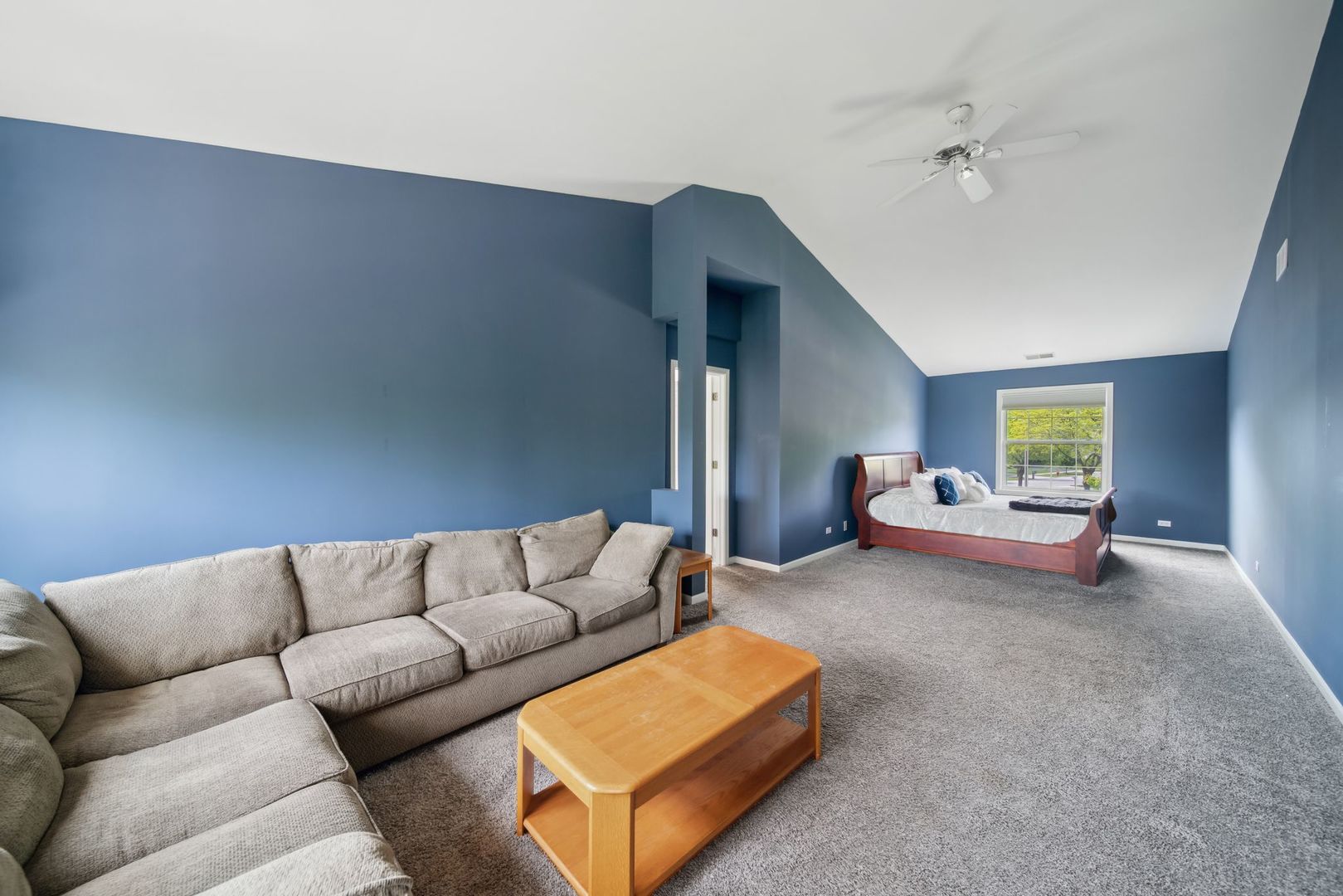 2205 Miramar Court, Buffalo Grove, IL 60089