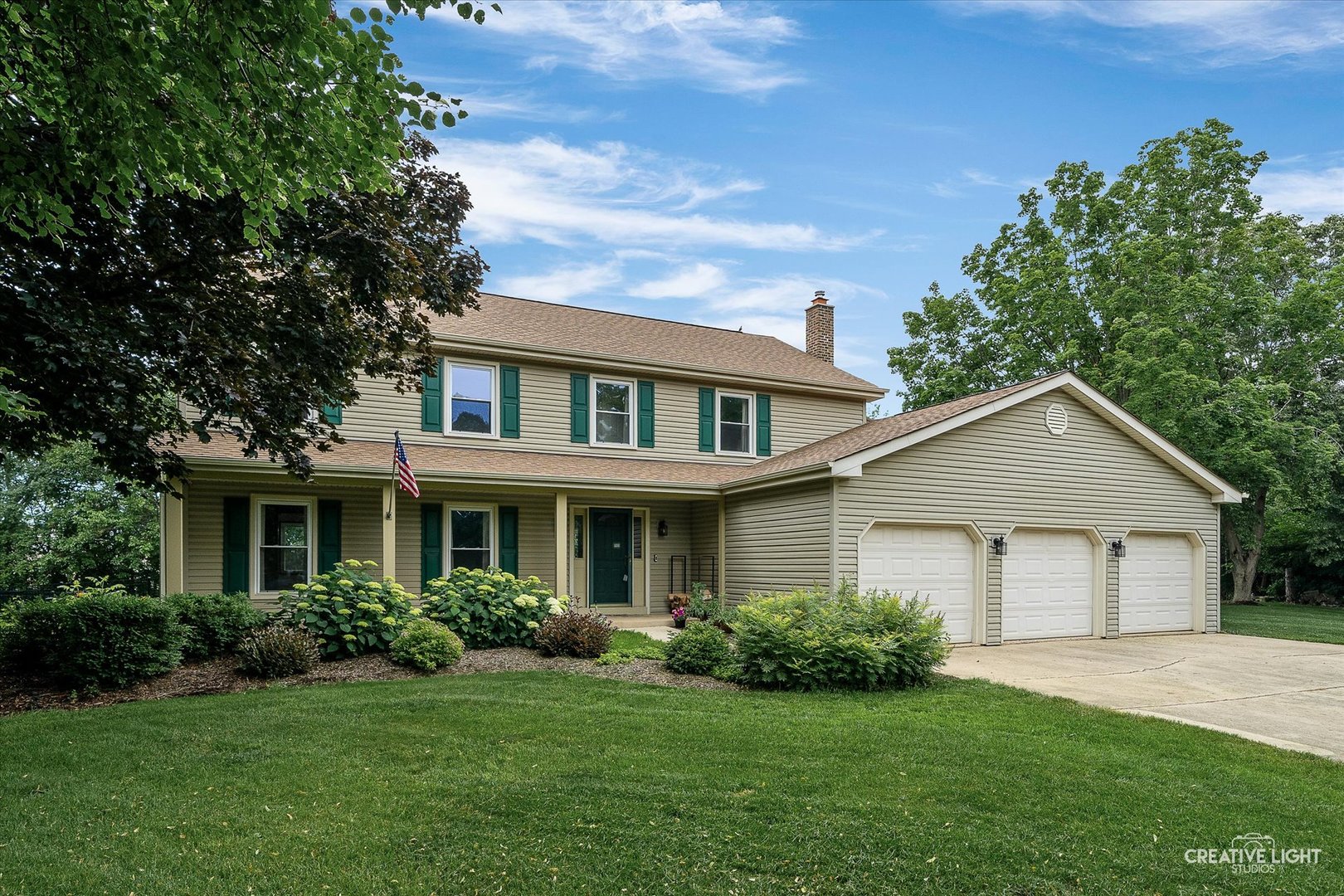 140 Crystal Lane, Bartlett, IL 60103