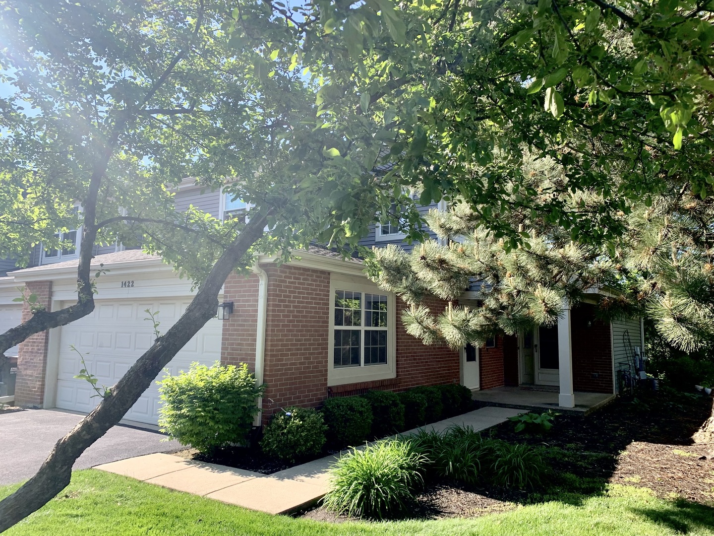1422 W Orchard Place #B, Arlington Heights, IL 60005